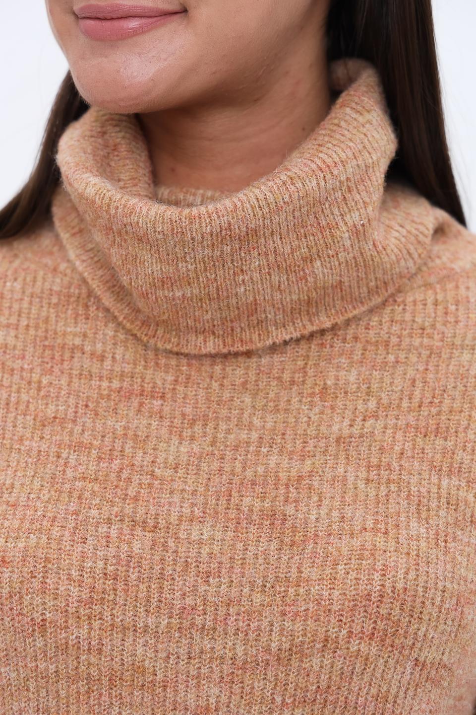 Пуловер Apart с горлом бежевый