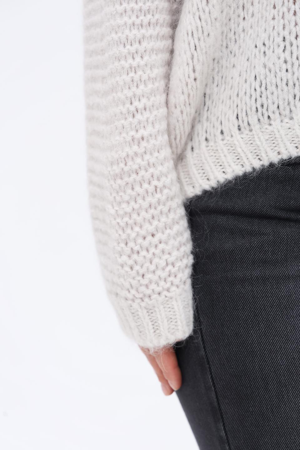 Пуловер You Just White вязаный бежевый