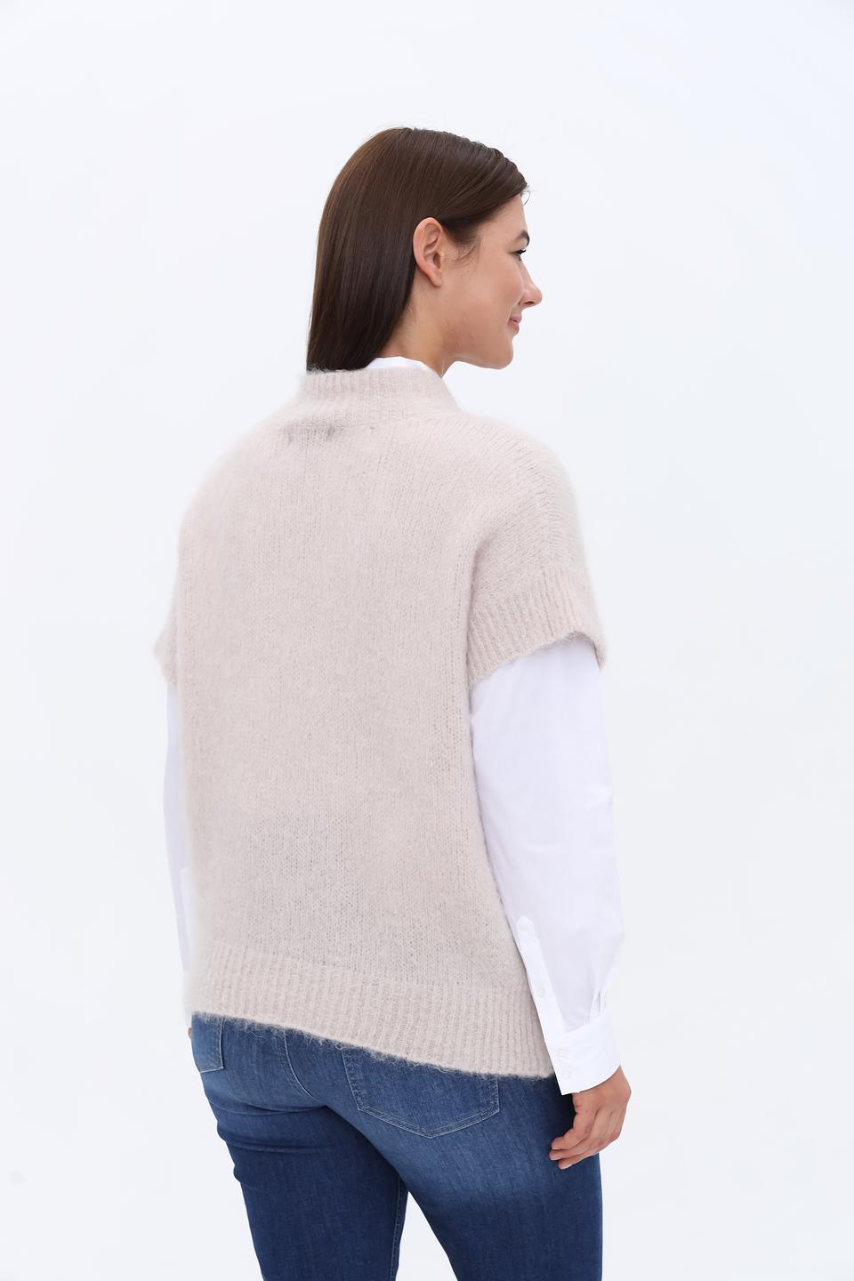 Жилет Catnoir бежевый