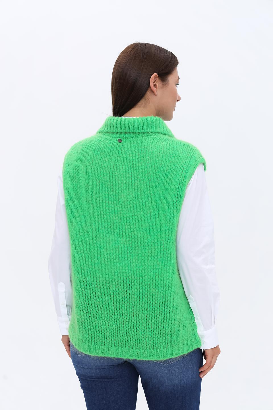 Жилет You Just White зелёный вязаный