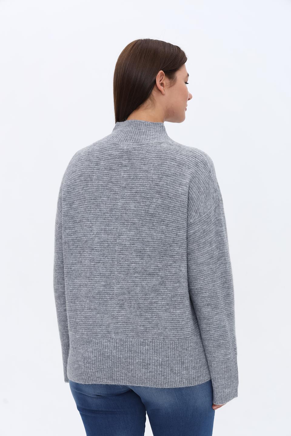 Пуловер Time Zone серый с горлом