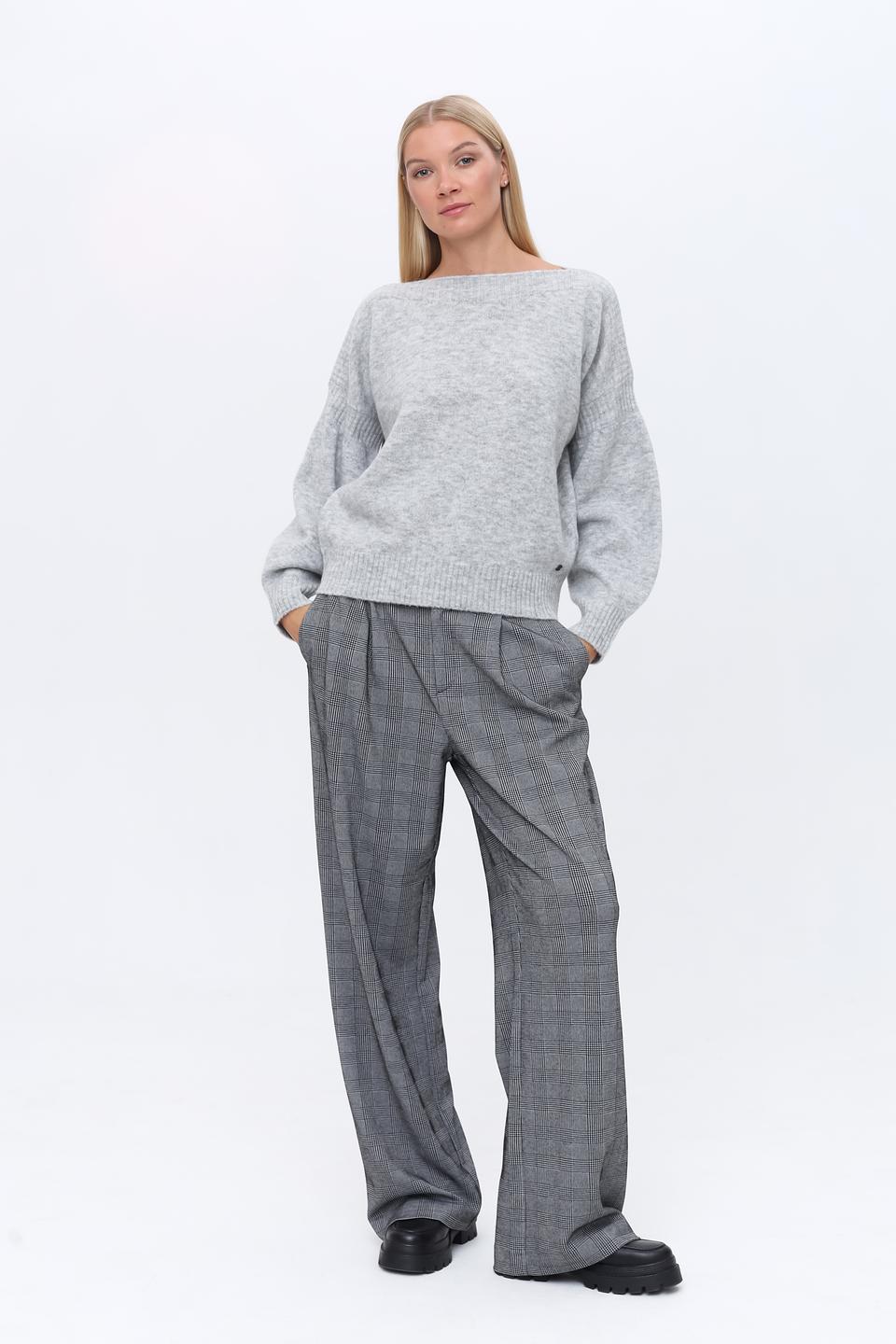 Пуловер Monari серый с рукавом-фонарик