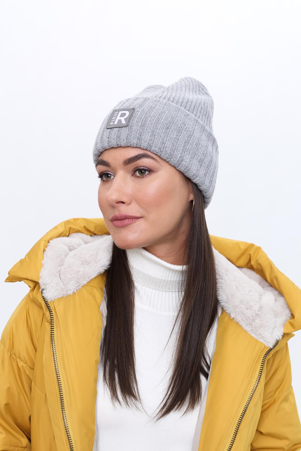 Шапка Roeckl серая с логотипом