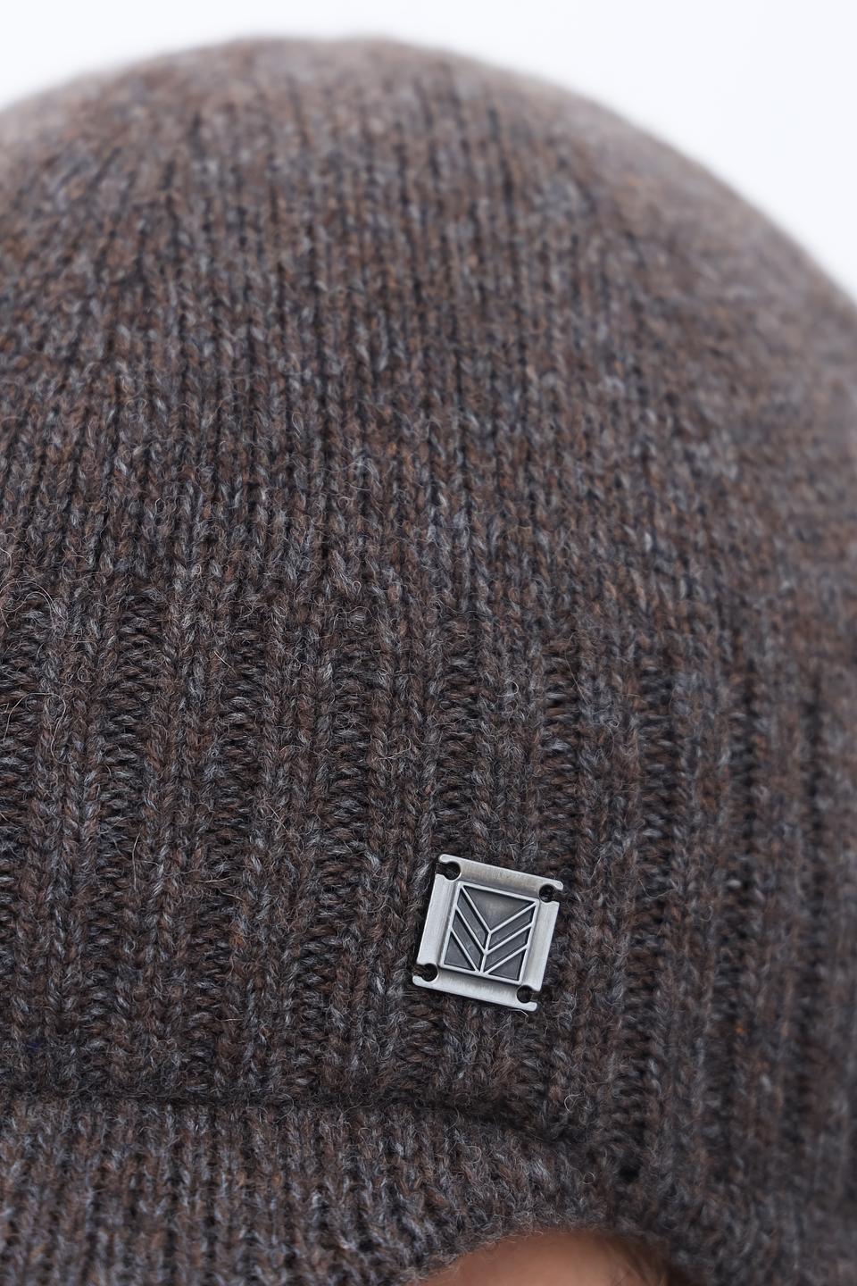 Шапка Marhatter вязаная серая