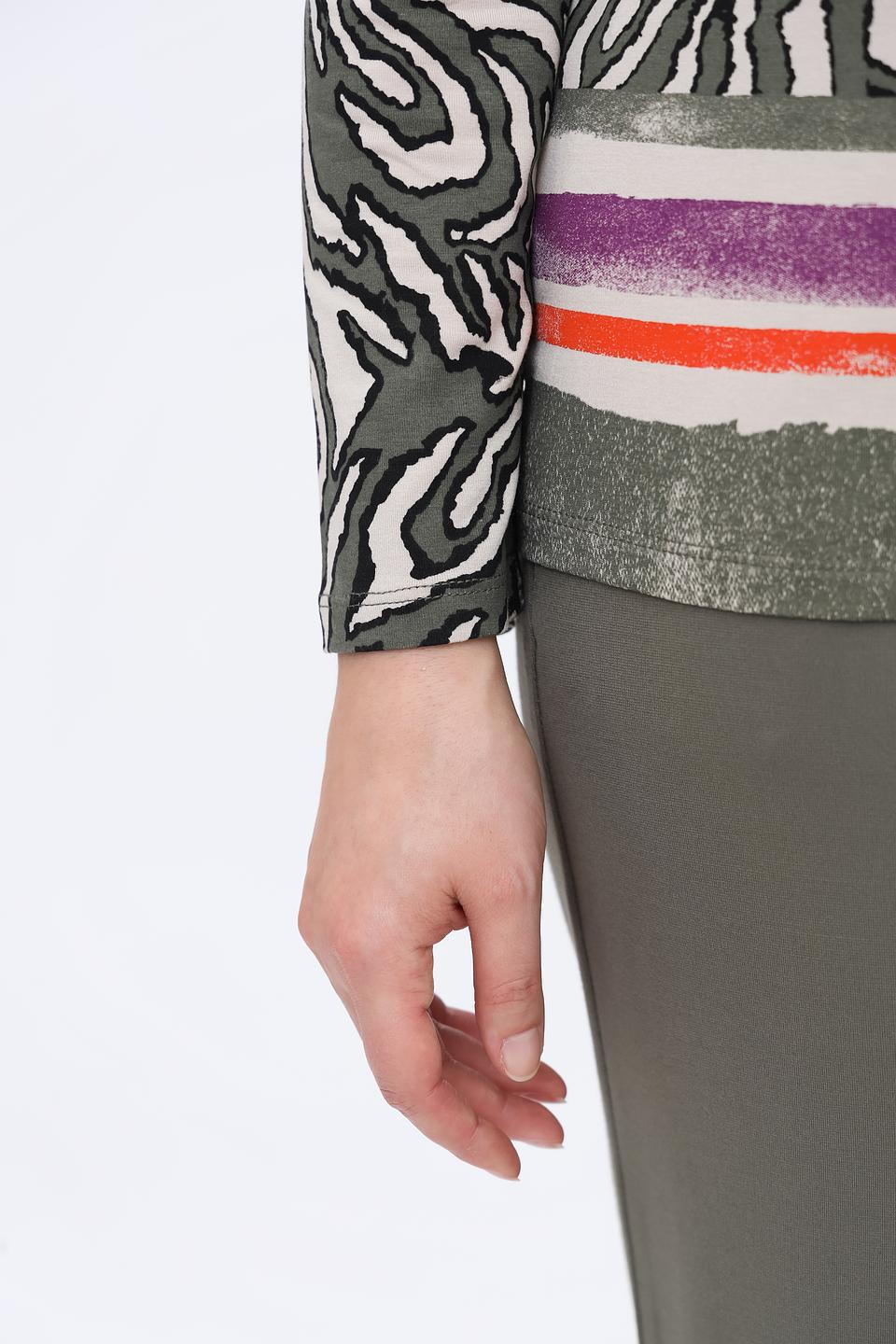 Лонгслив Lebek с принтом