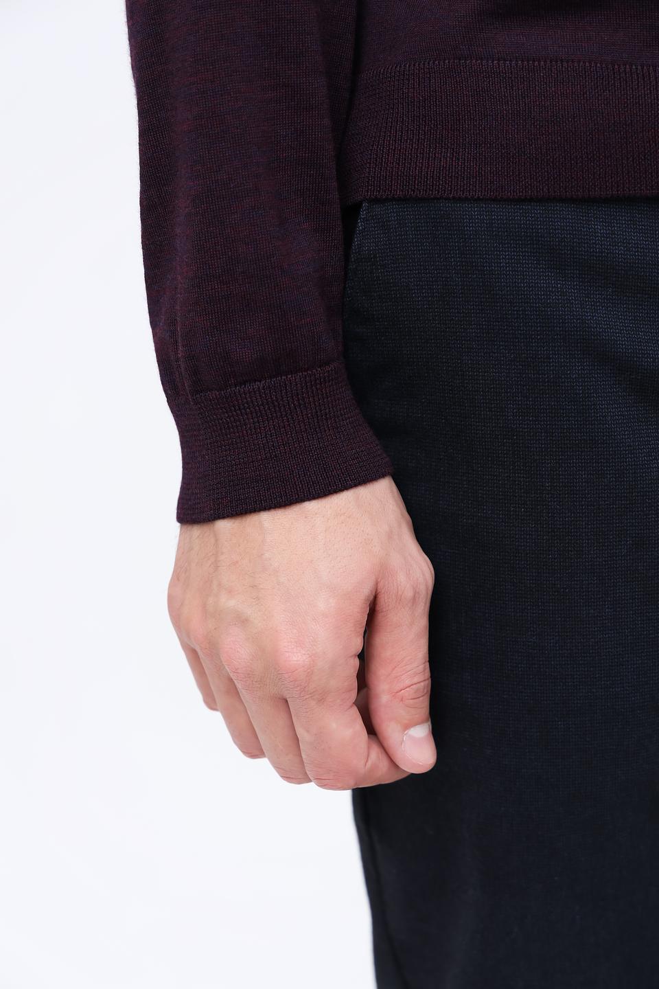 Джемпер Boss Black V-образный бордовый