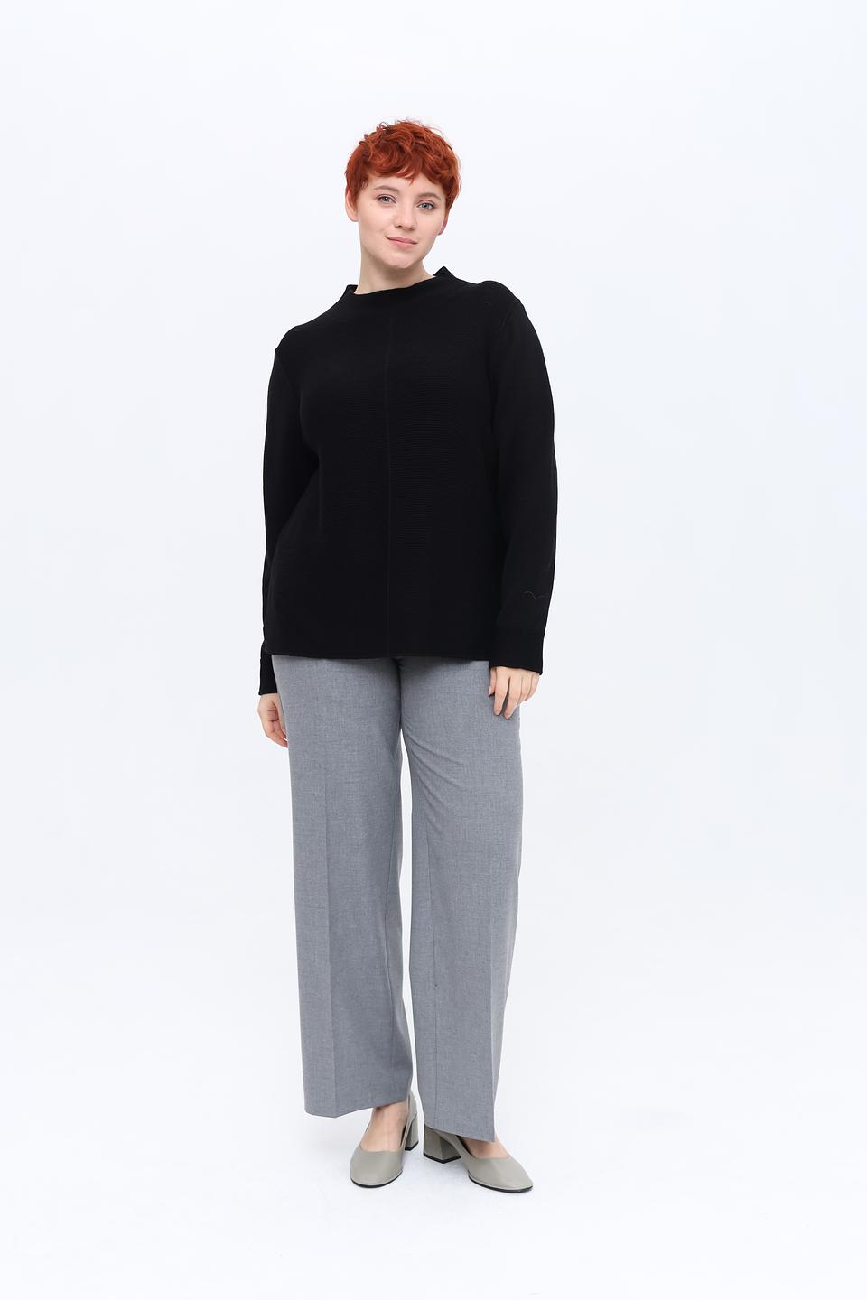 Пуловер Frapp чёрный с вырезом