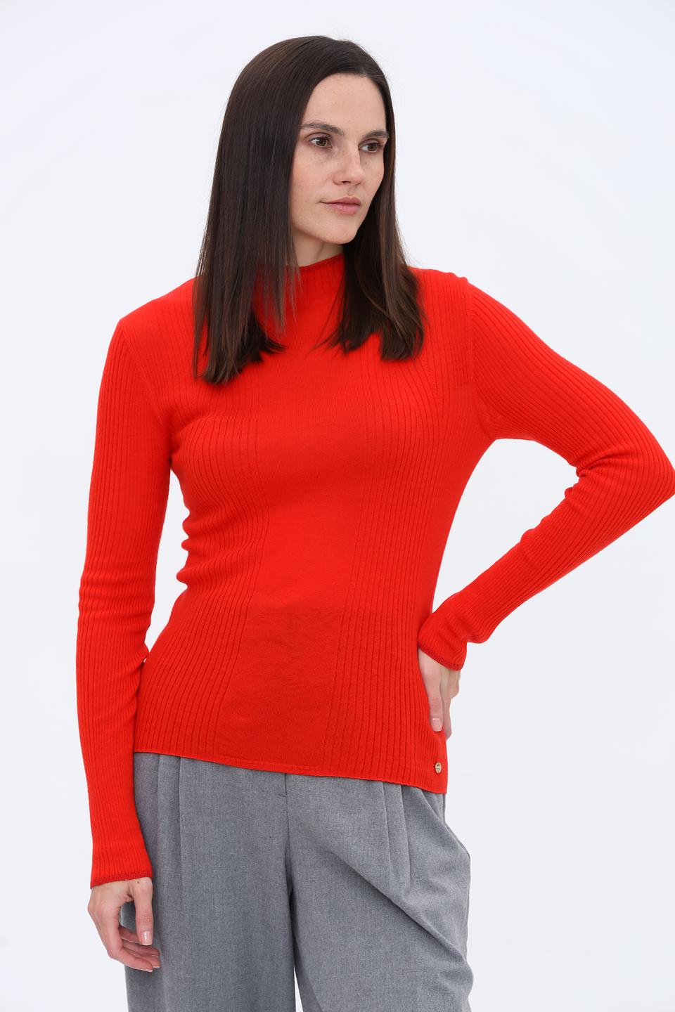 Пуловер Marc Cain красный с горлом