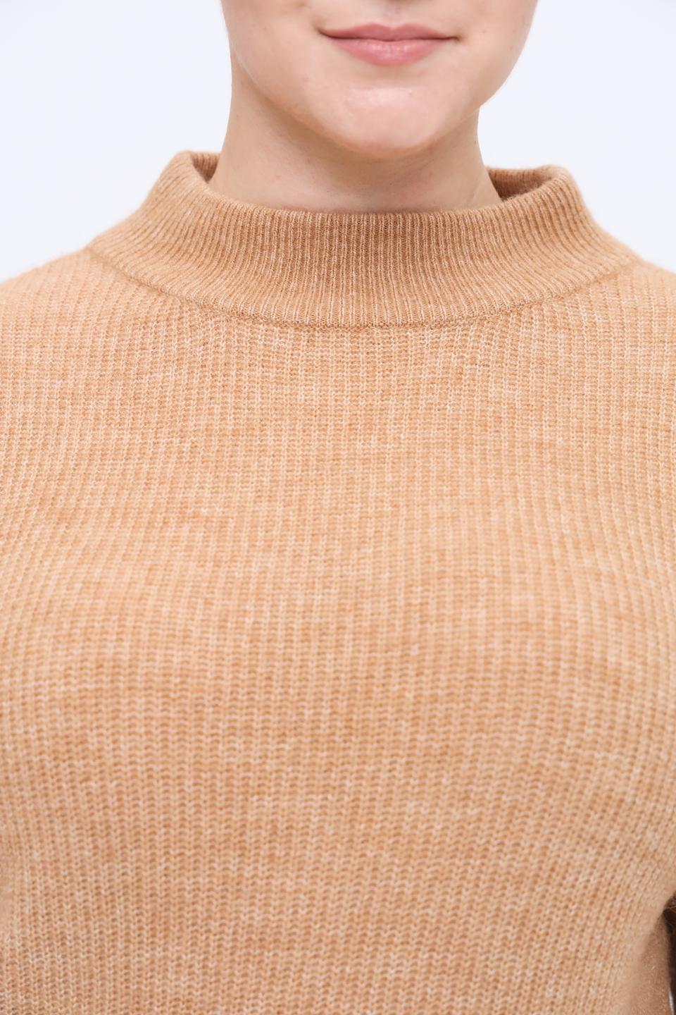 Пуловер Lecomte бежевый с рукавами-фонариками