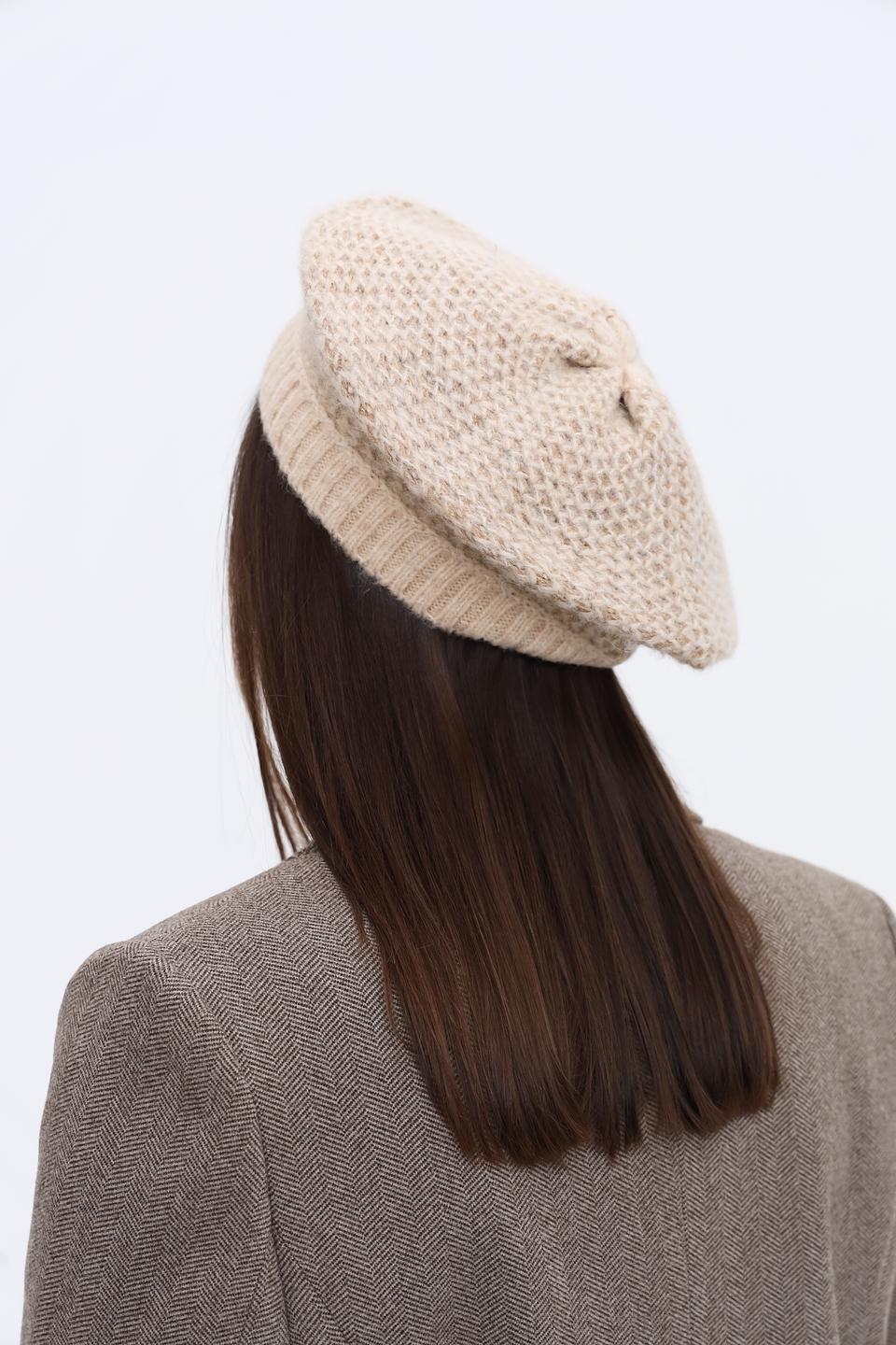 Берет Seeberger вязаный бежевый