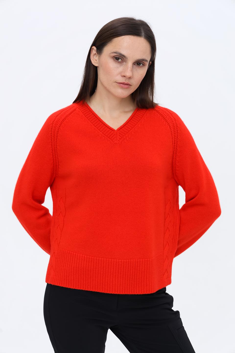 Пуловер Marc Cain V-образный вырез красный