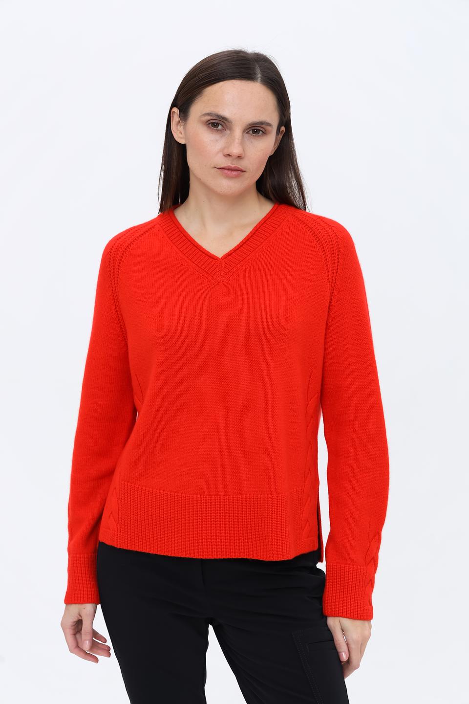 Пуловер Marc Cain V-образный вырез красный