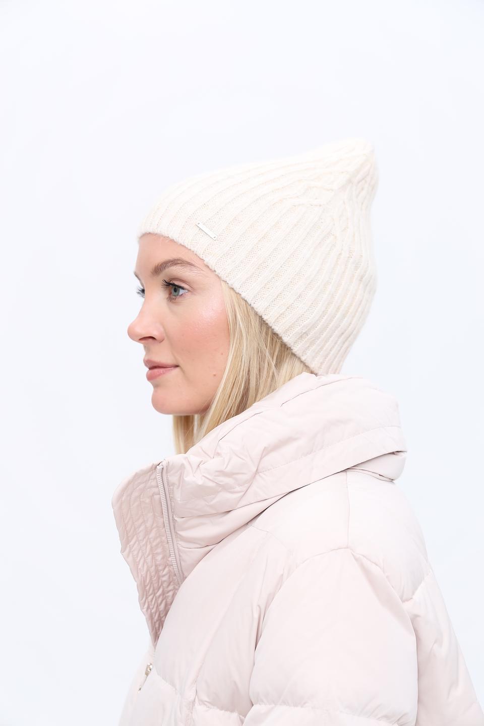 Шапка Marhatter вязаная бежевая