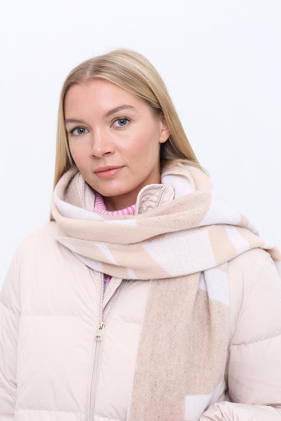 Шарф Marc Cain с логотипом бежевый