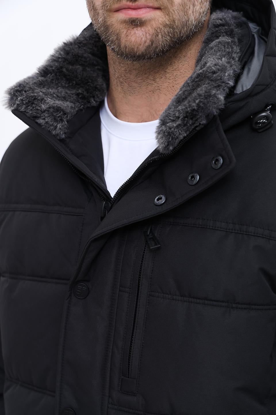 Куртка Red Point чёрная с мехом