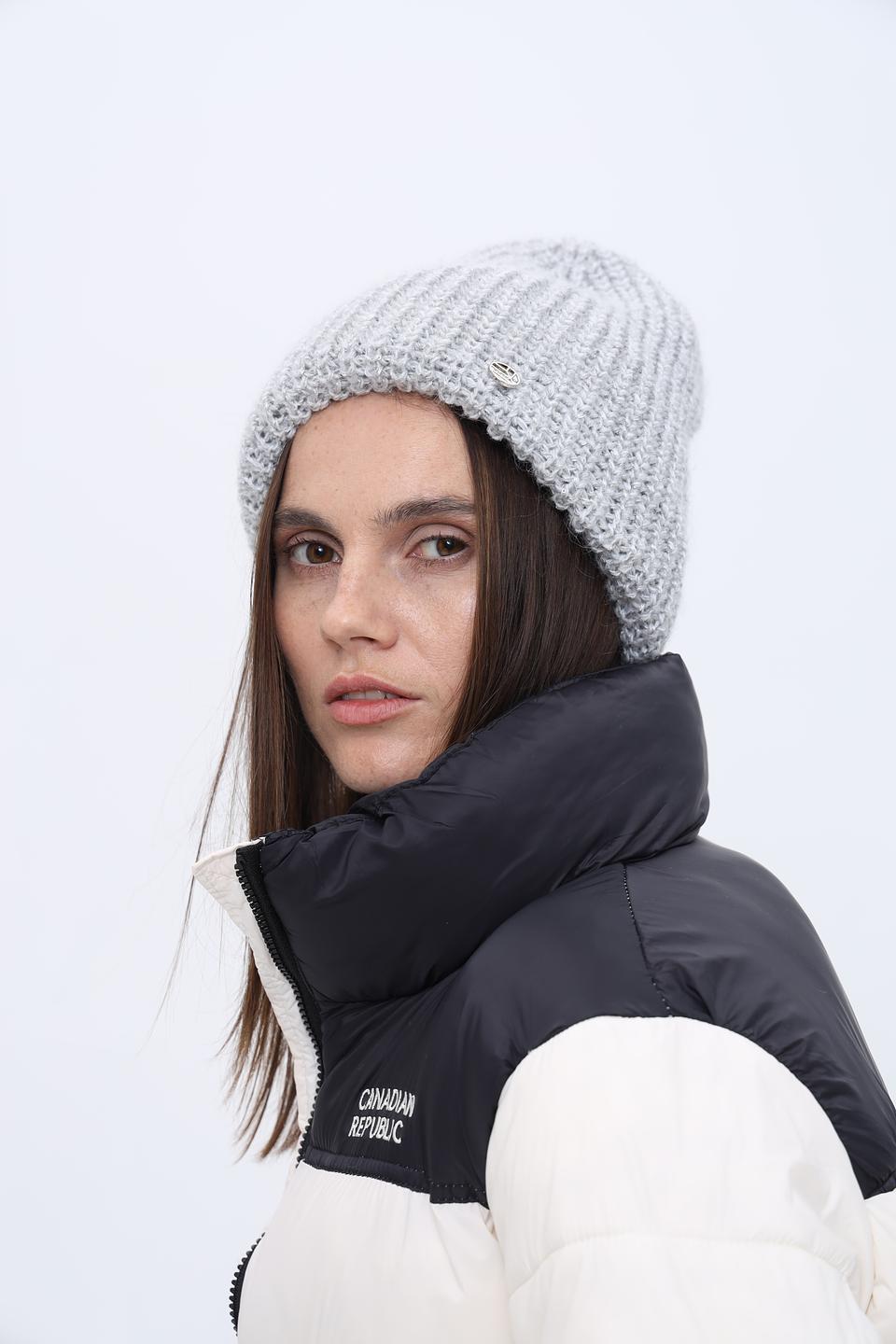 Шапка Marhatter вязаная серая