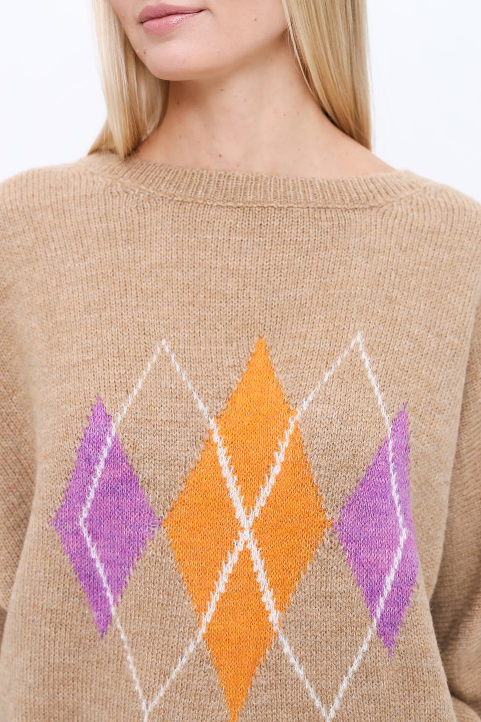 Пуловер More and More с ромбами бежевый