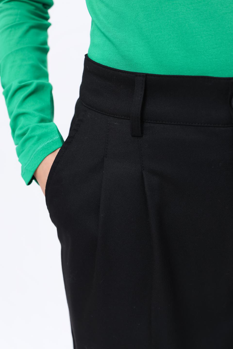 Брюки Oui чёрные с защипами