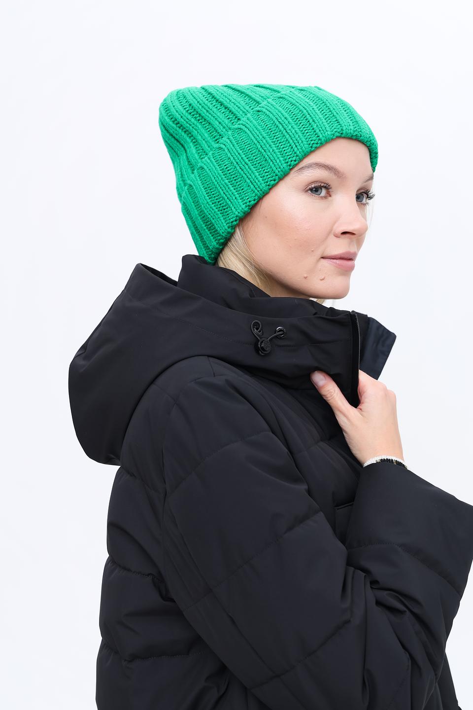 Шапка Oui зелёная вязаная