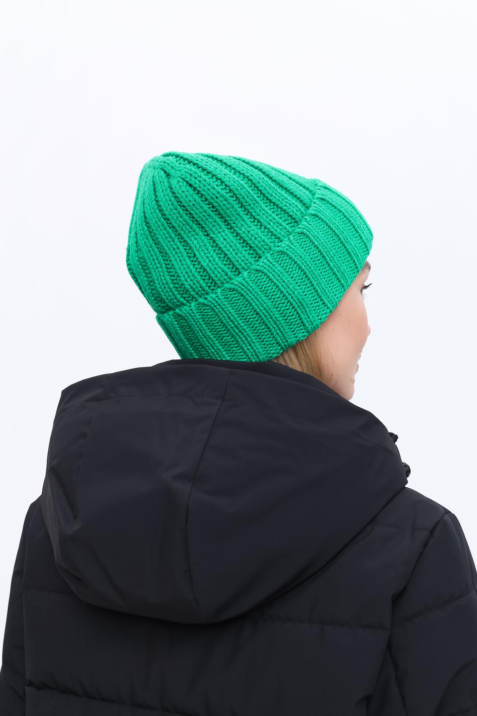 Шапка Oui зелёная вязаная