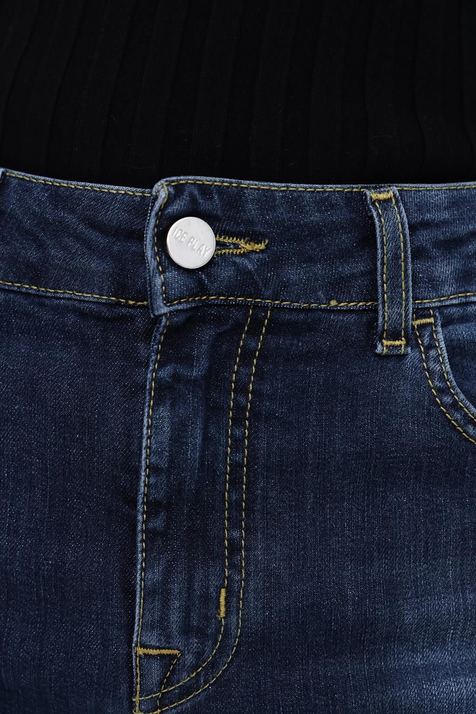 Джинсы Ice Play с потертостями