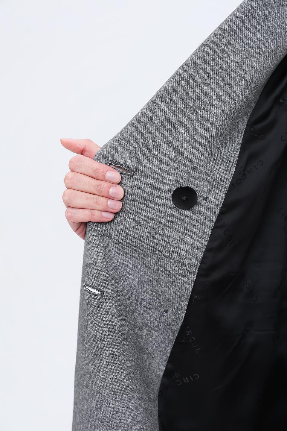 Пальто Circolo 1901 в клетку серое