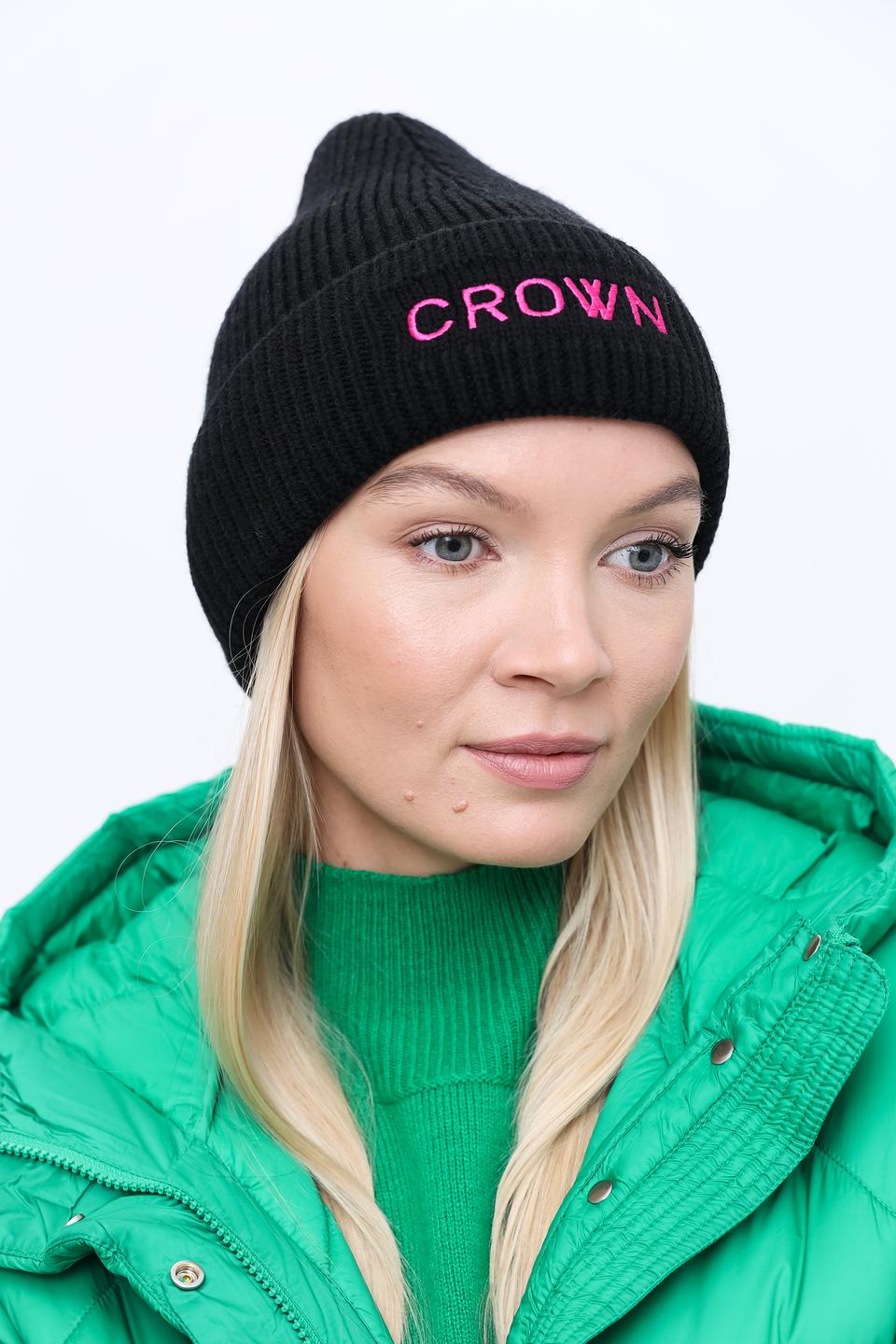 Шапка Marhatter с надписью