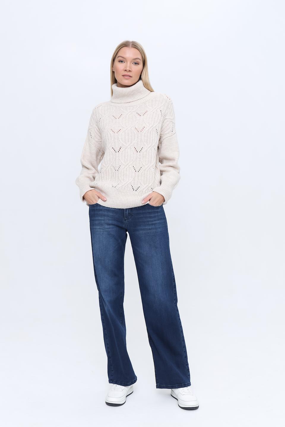 Пуловер More and More с косами бежевый