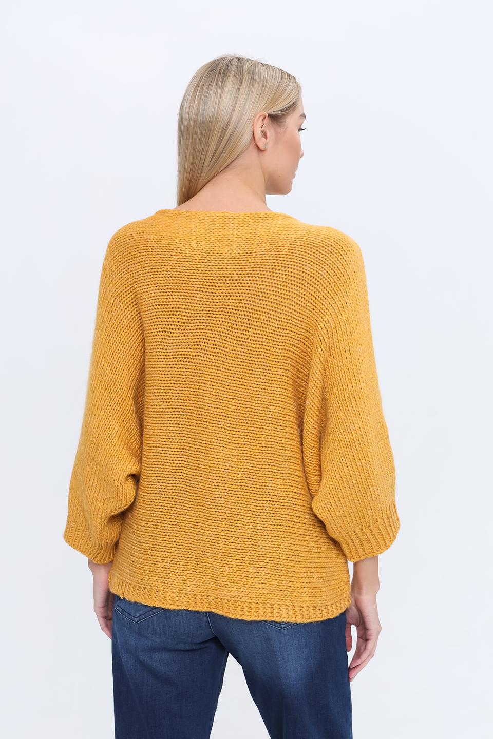 Пуловер More and More горчичный