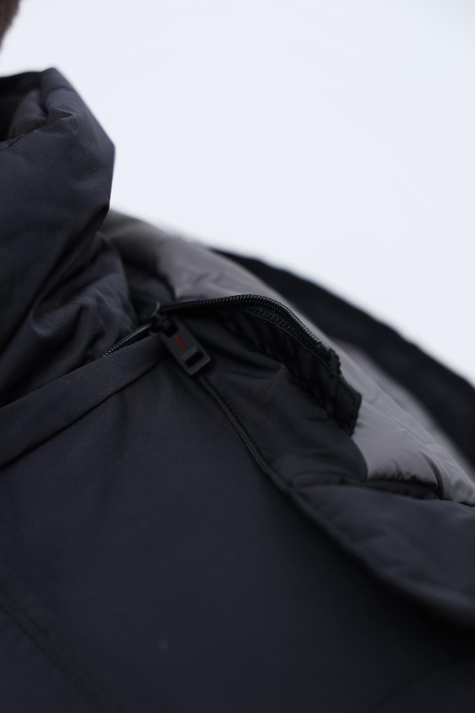 Куртка Casa Moda чёрная стеганая