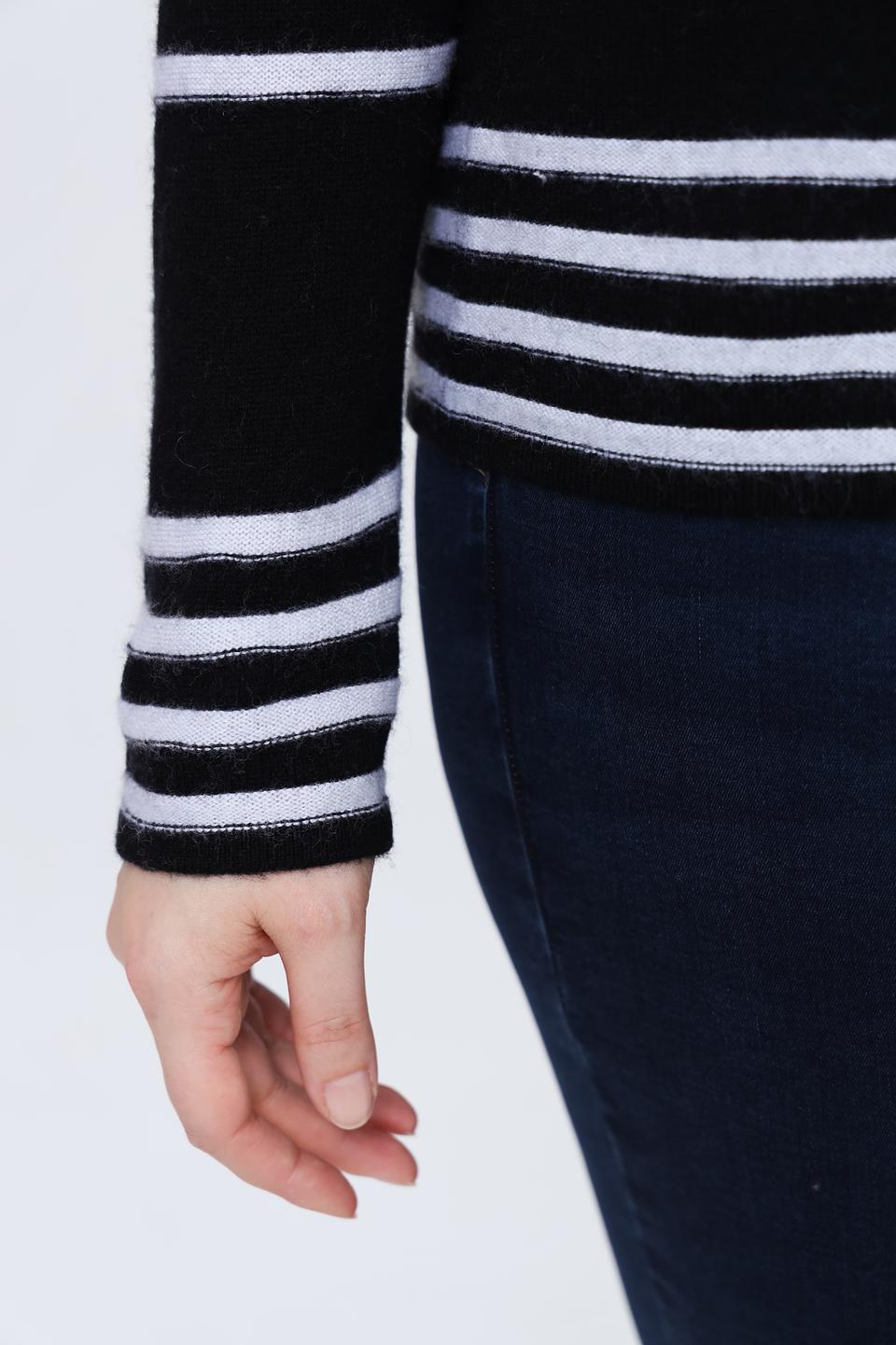 Пуловер Gerry Weber в полоску чёрный