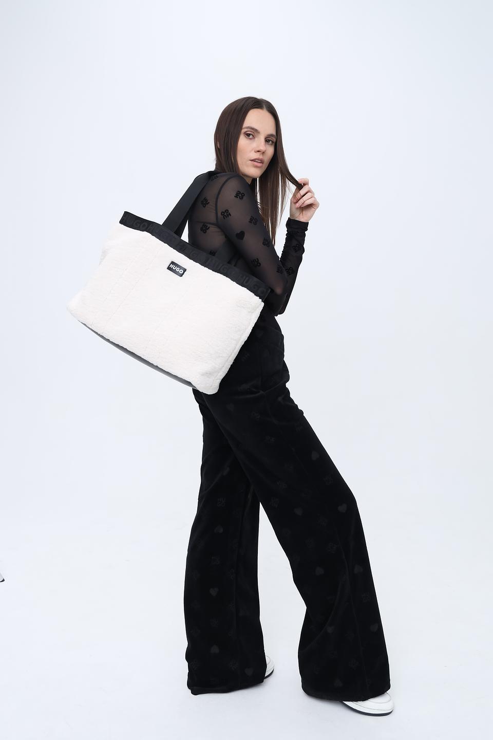 Сумка Hugo женская стеганая бежевая