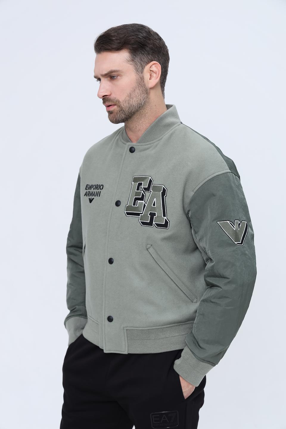 Ветровка Emporio Armani с логотипом хаки