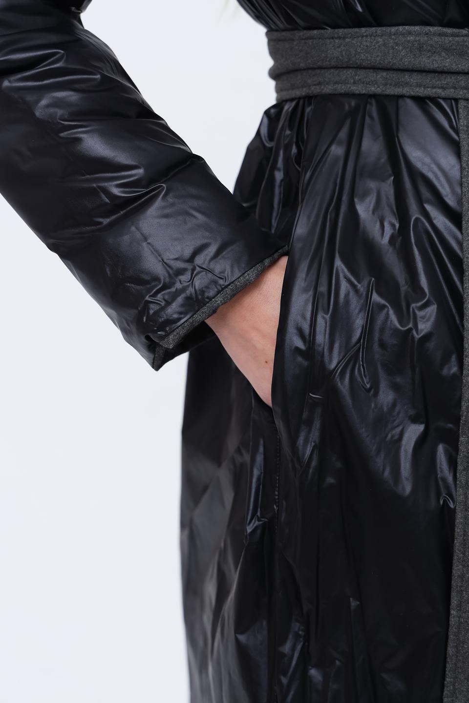 Пальто Emporio Armani стеганое серое