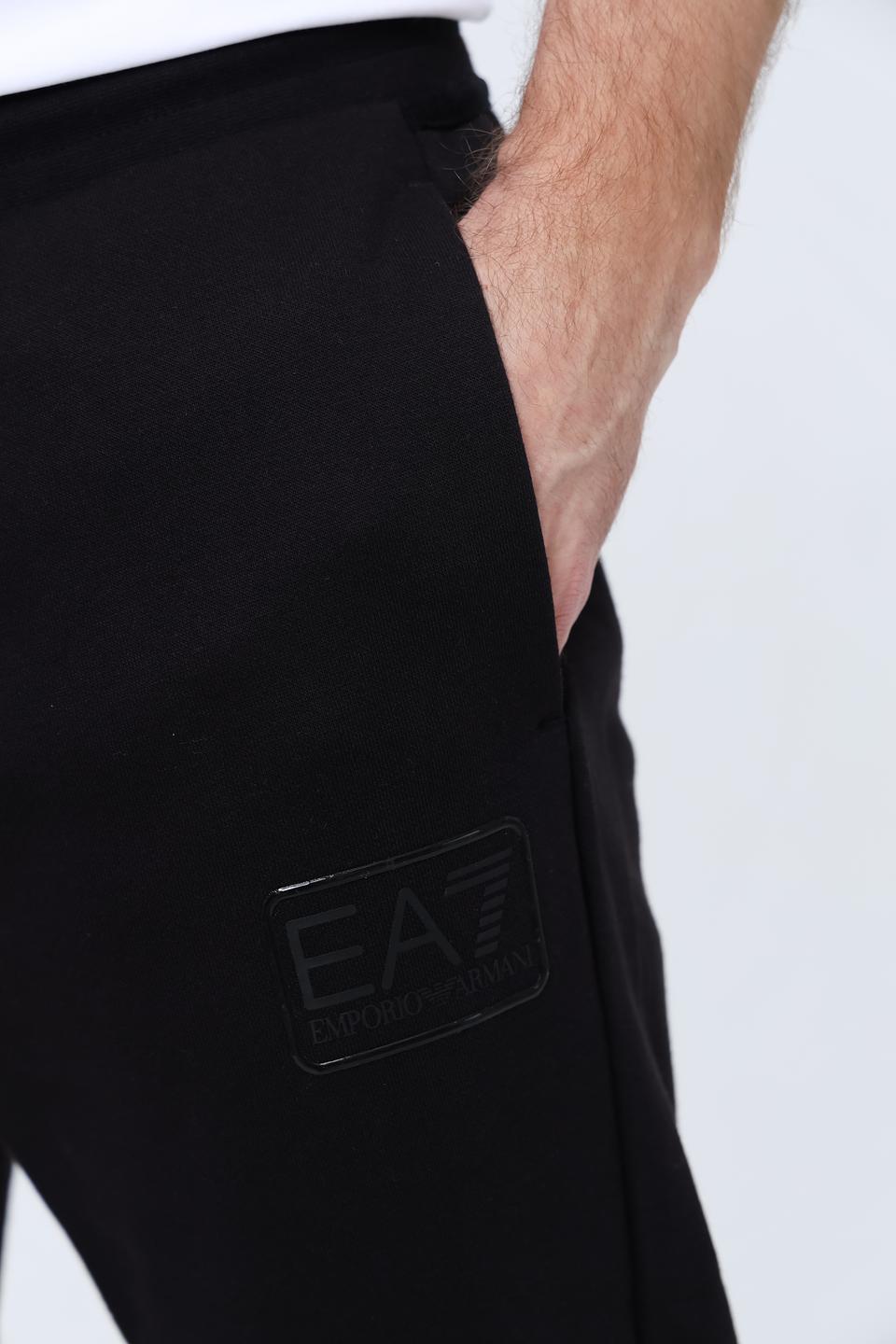 Костюм спортивный EA7 чёрный