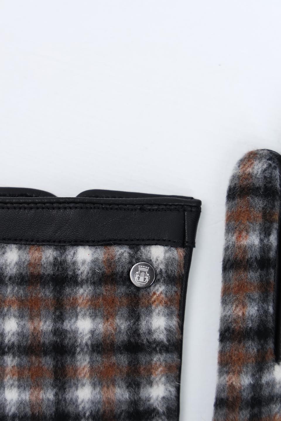 Перчатки Roeckl в клетку