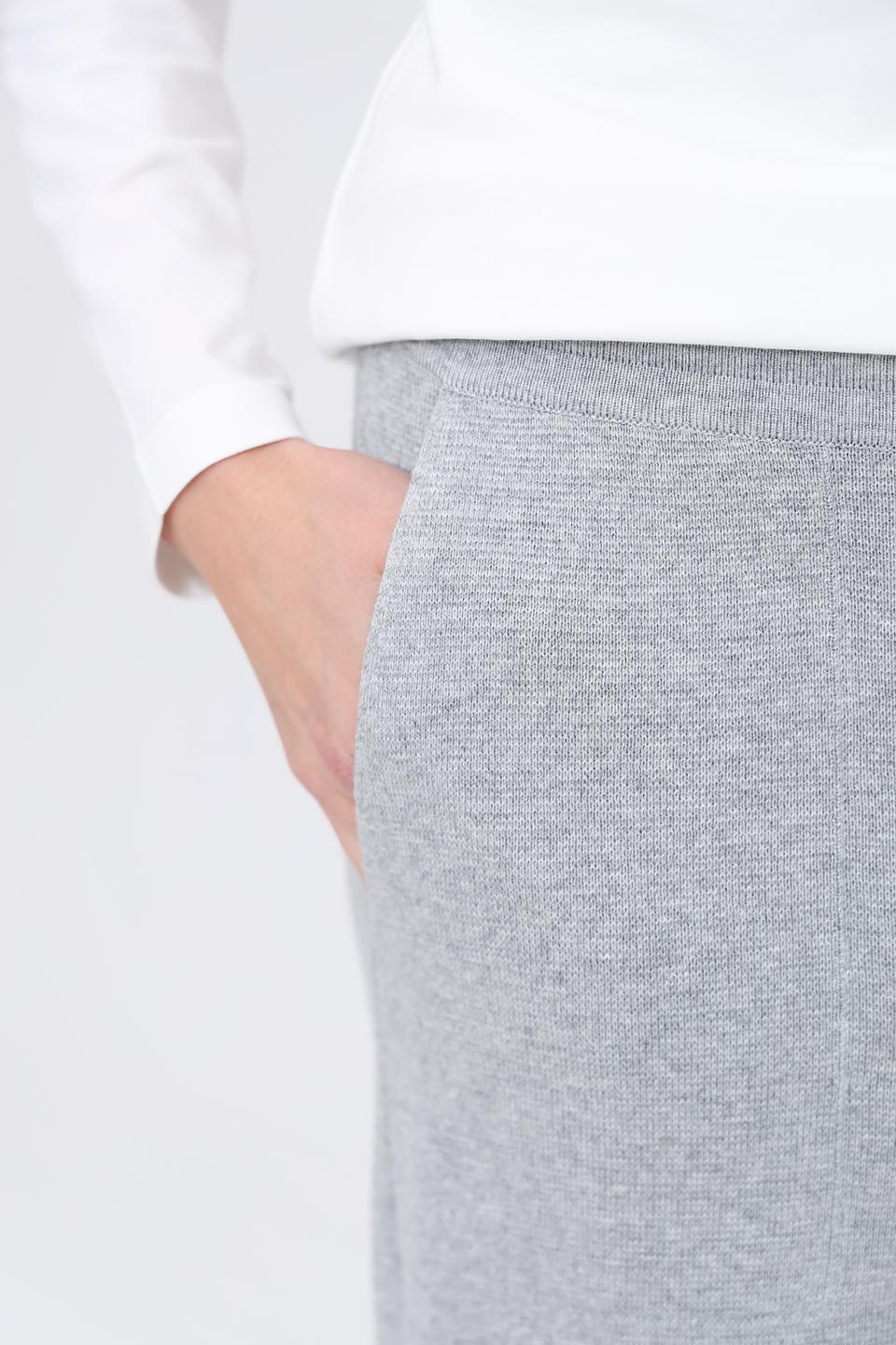 Брюки трикотажные Oui серые