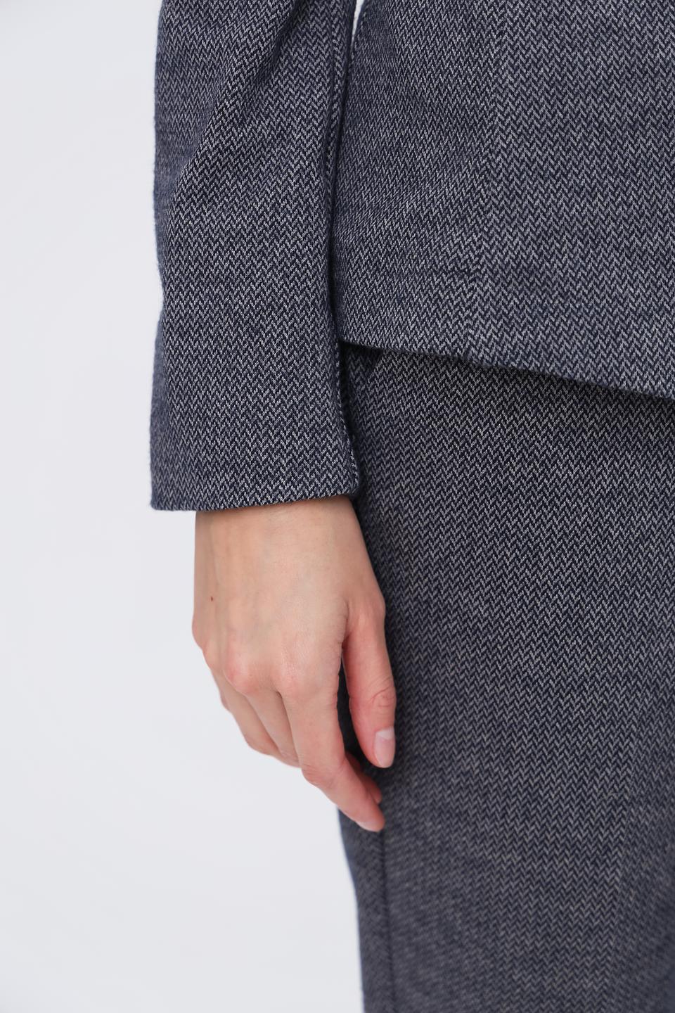 Жакет Oui в клетку серый