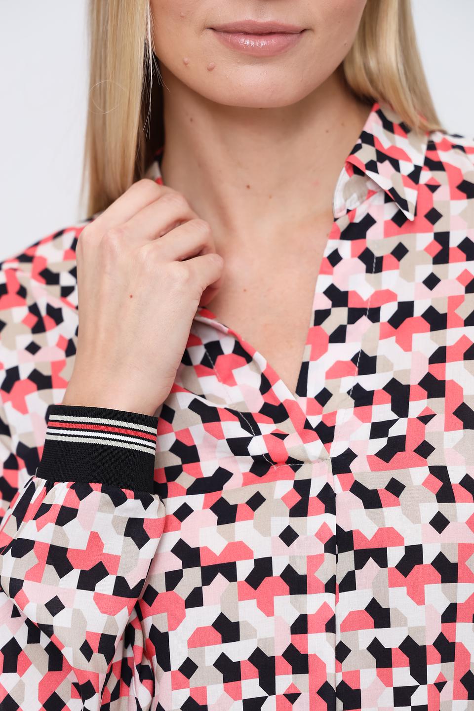 Блуза Bianca с геометрическим принтом