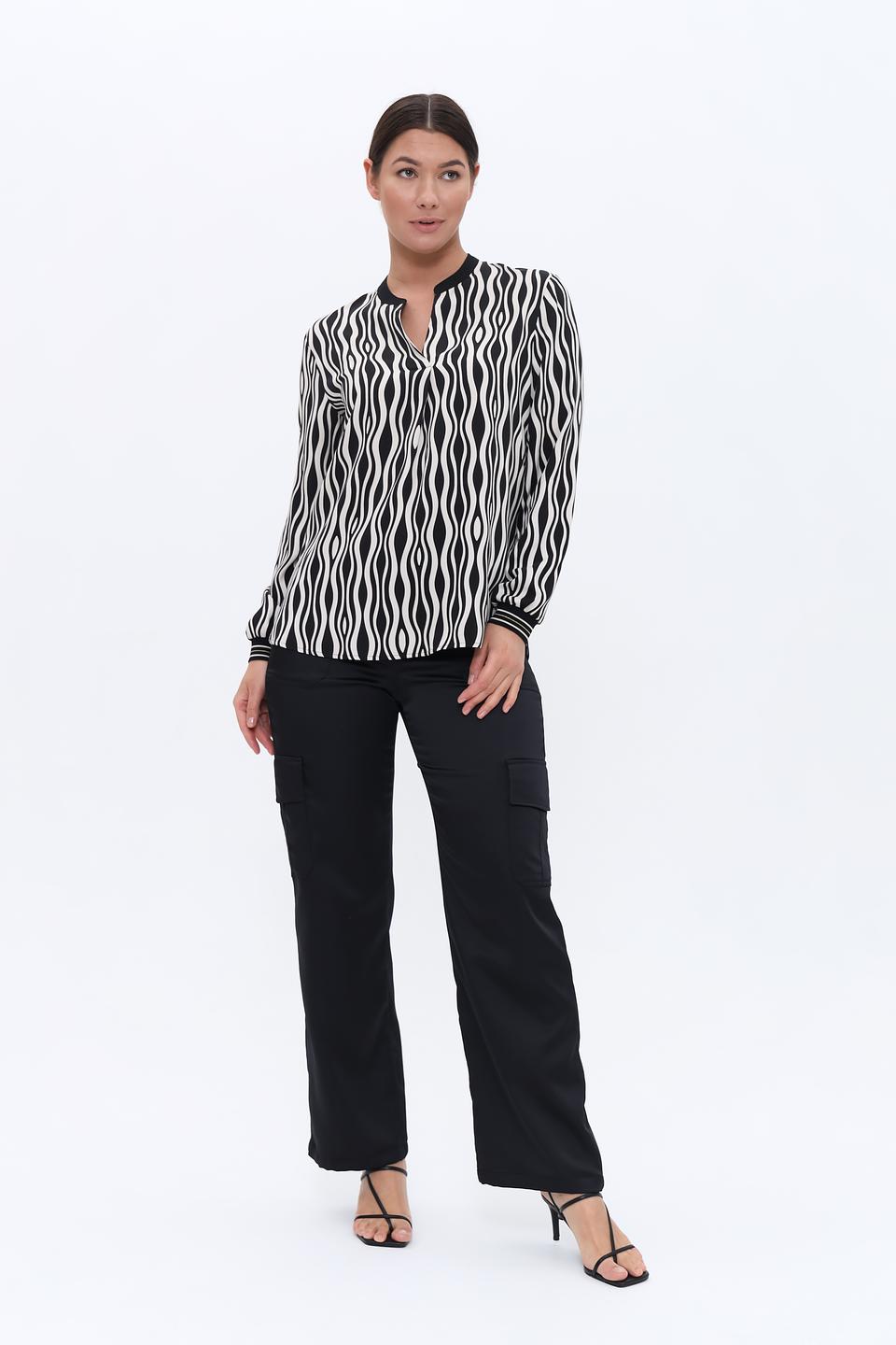 Блуза Bianca с волнистым принтом