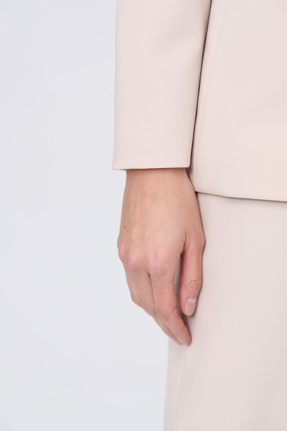 Жакет Bianca приталенный бежевый