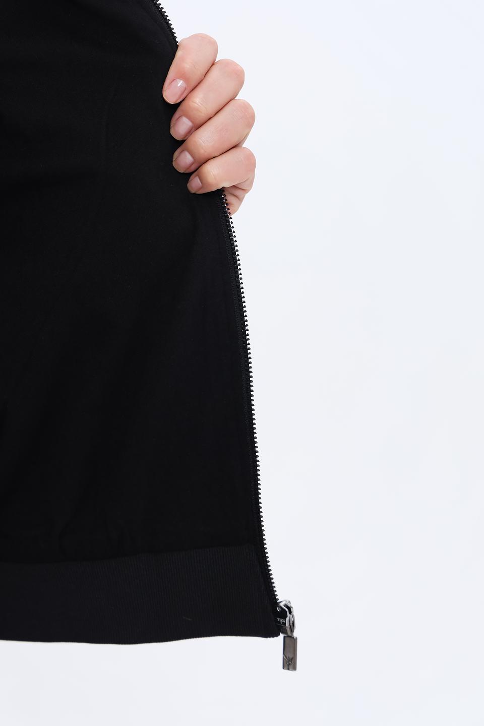 Жакет Monari чёрный с пайетками