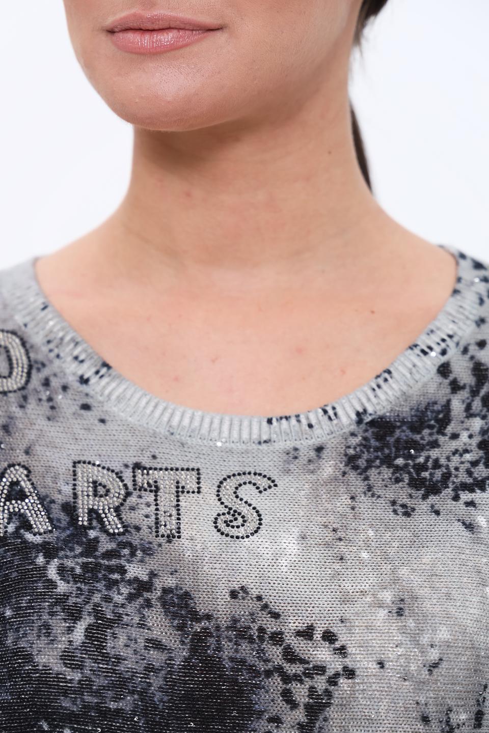 Пуловер Monari с принтом "Good Hearts"