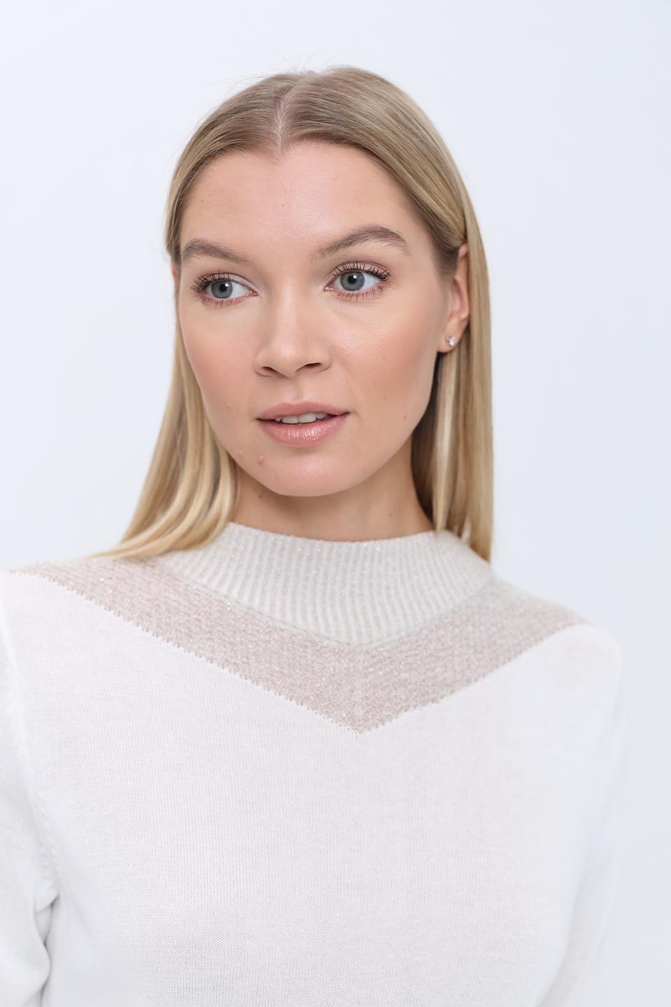 Пуловер Pezzo с вышивкой