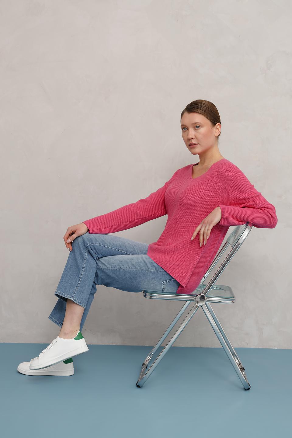 Пуловер Tom Tailor малиновый с V-образным вырезом