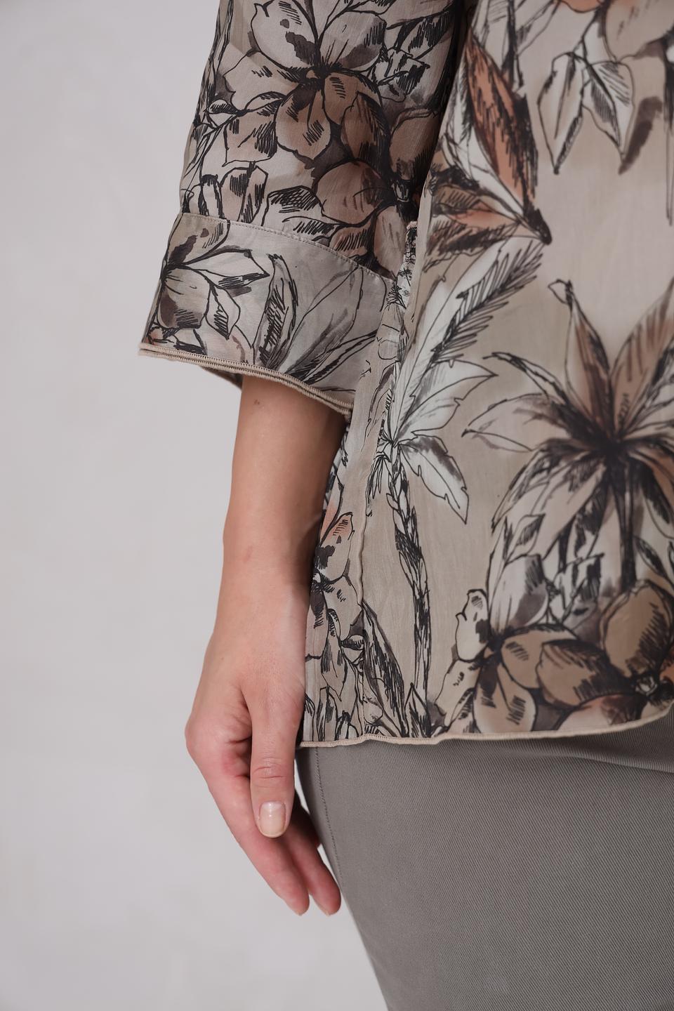 Блуза Margittes с капюшоном и принтом