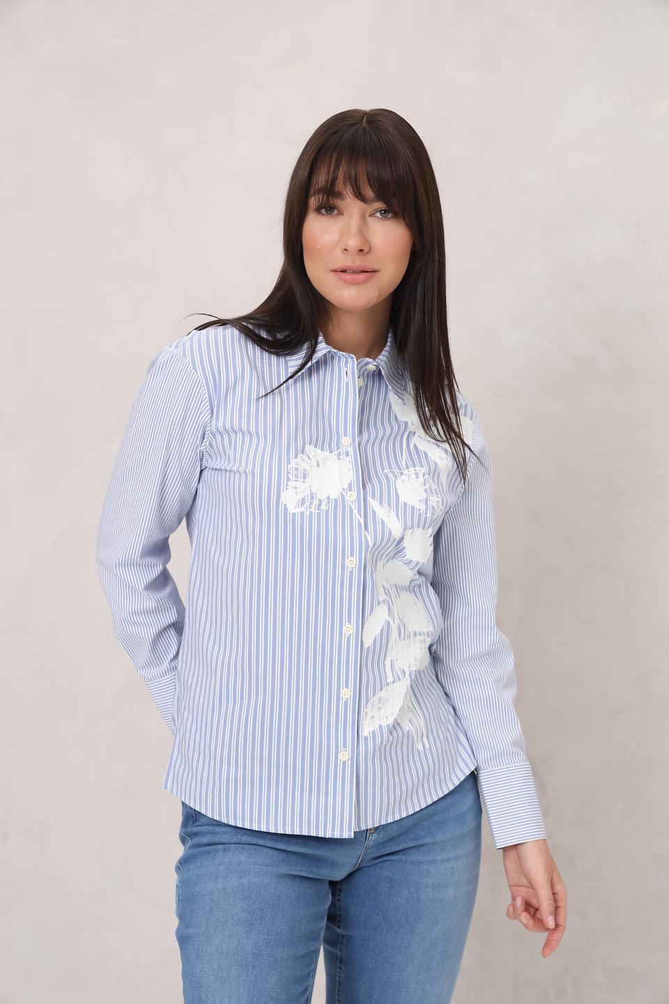 Рубашка Lecomte с вышивкой голубая