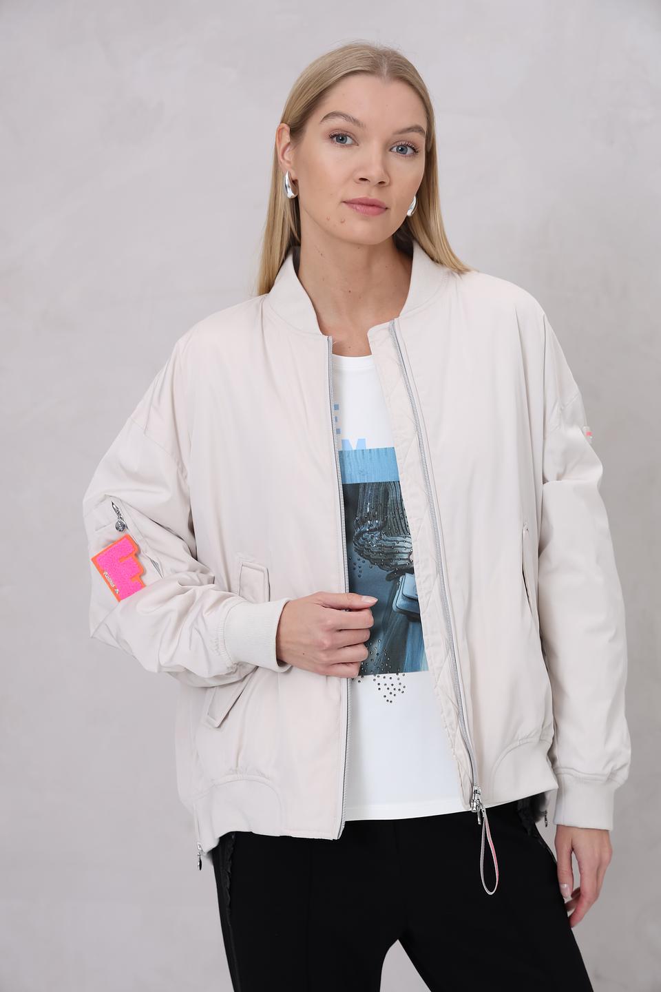 Куртка-бомбер Frieda and Freddies бежевая