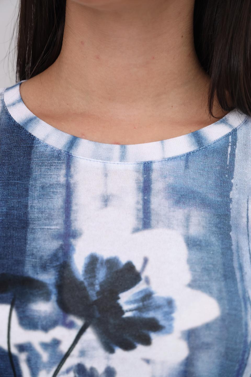 Лонгслив Lecomte с цветочным принтом