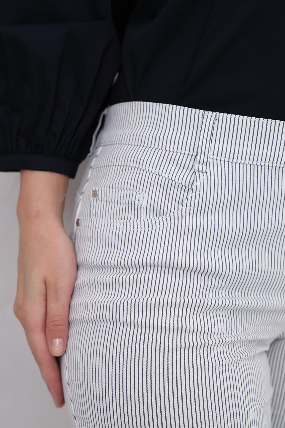 Брюки в полоску Gardeur